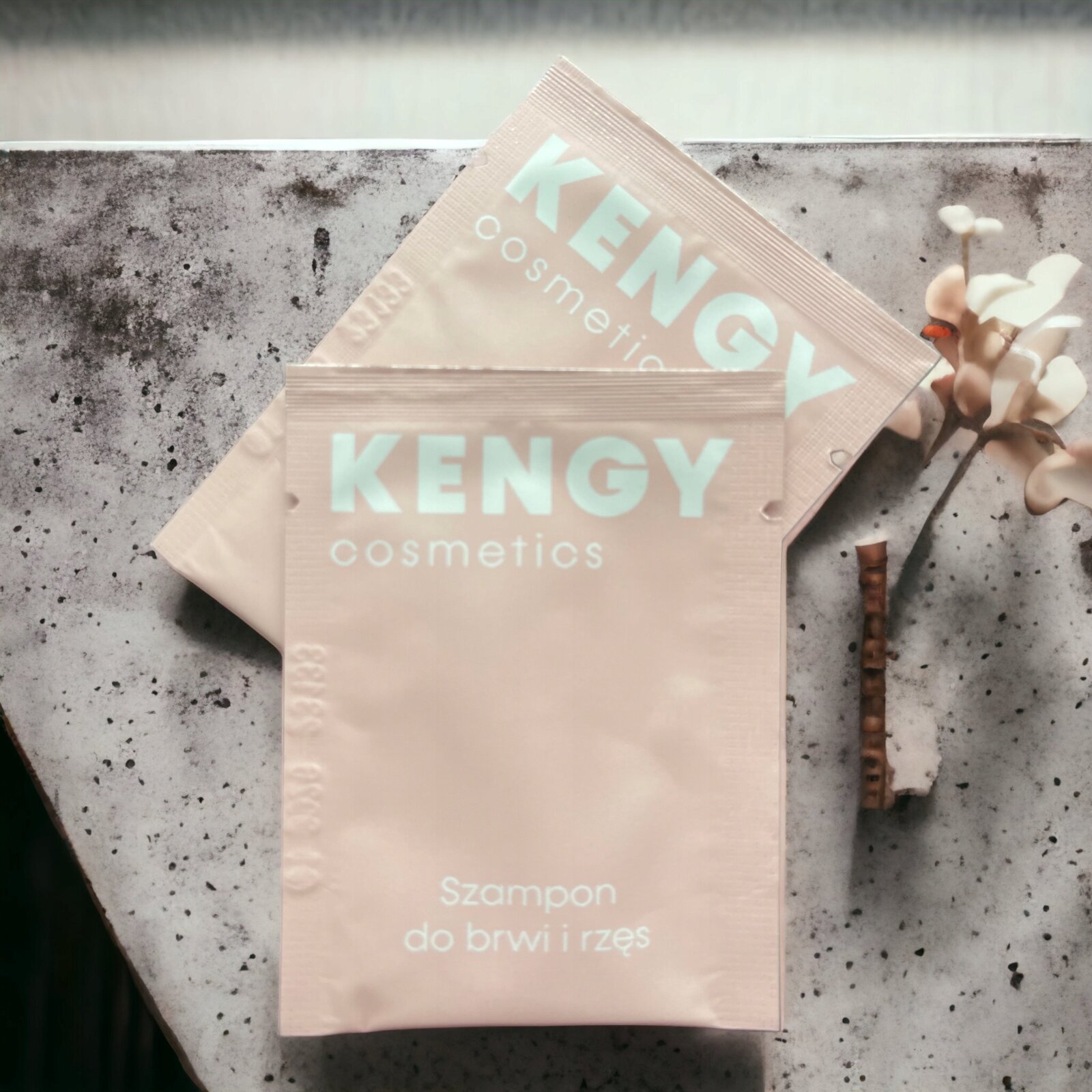 SZAMPON DO RZĘS Kengy KONCENTRAT 3 ml
