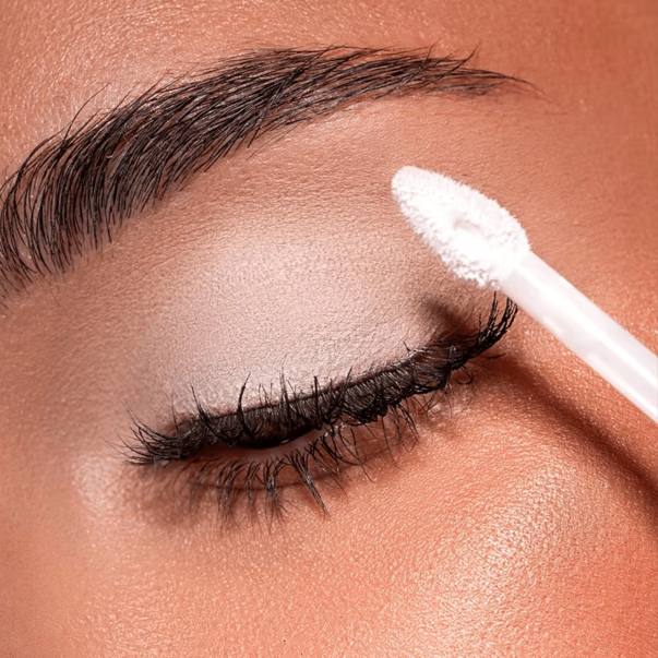 ZOLA Silky Matte Tint Płynne Cienie cień do Powiek 02 Moonlight 5 ml